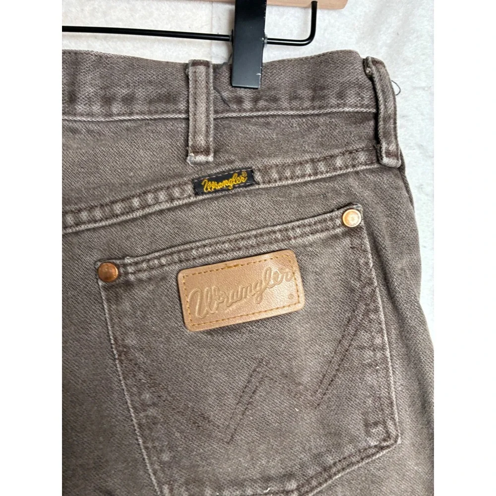 Vintage Wrangler 13MWZTN Brown‎ Jeans Mens 32x33 Distressed Made in USA Workwear